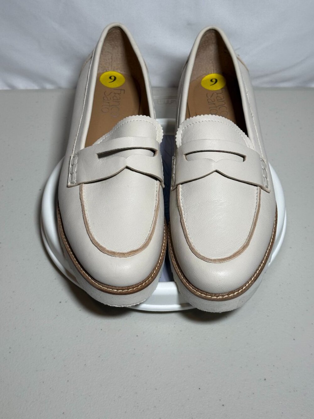 Franco Sarto Cedra Loafers | Womens Size 9 | Cream